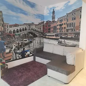 https://zsuzsa-lak.hotelslidodijesolo.com