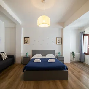 https://twin-grande-grazioso-pied-a-terre-a-venezia.hotelslidodijesolo.com